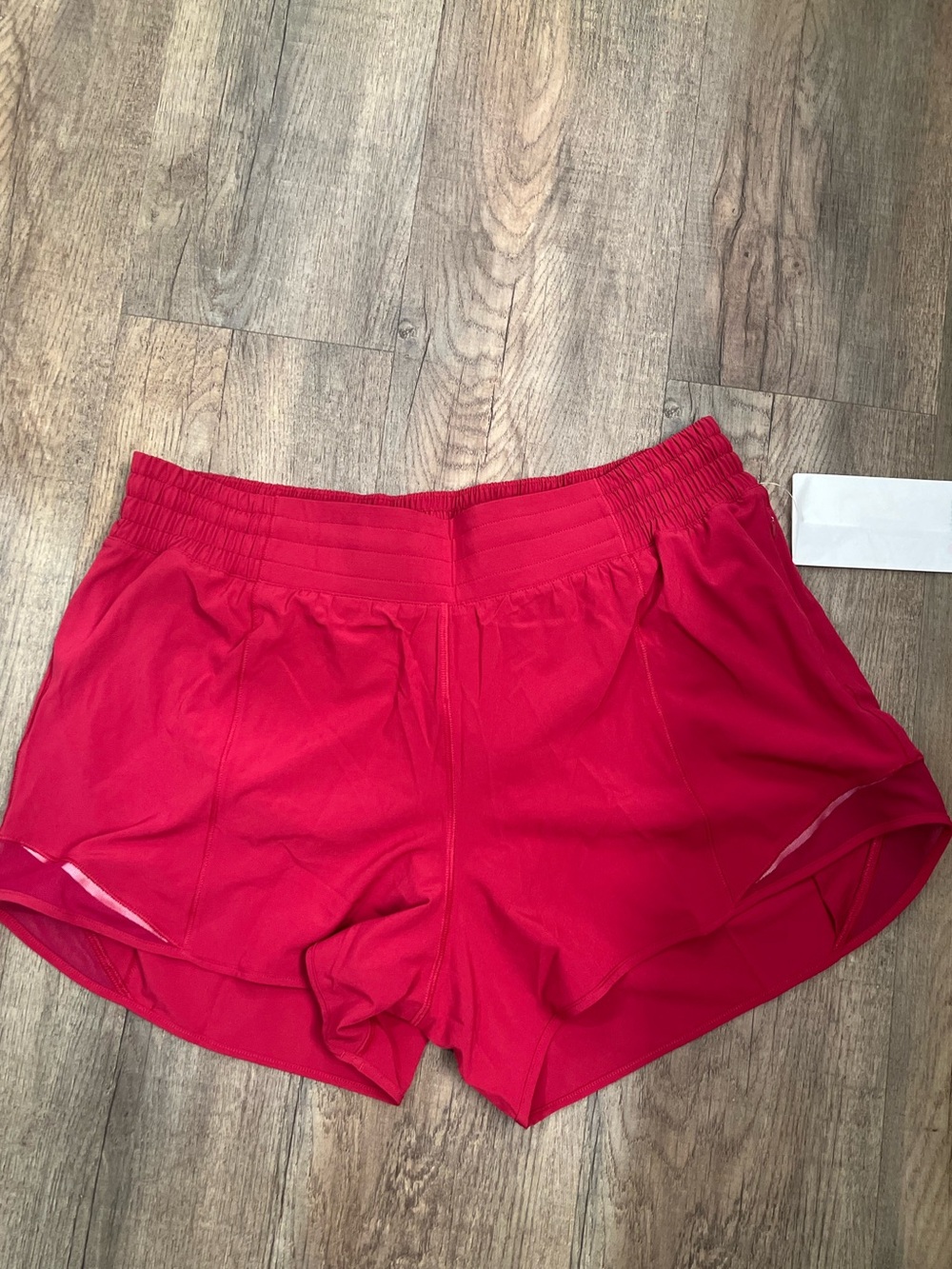 Lululemon Hotty Hot Shorts 4” NWT - Picture 3 of 8